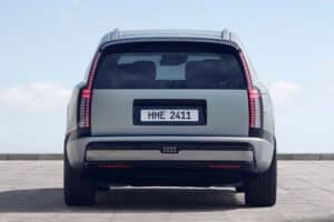 Hyundai-Ioniq-9-(14)