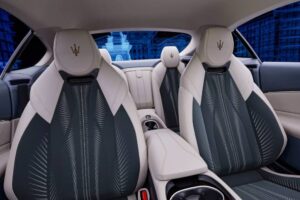Maserati-GranTurismo-110-ANNIVERSARIO-Rame-Folgore (6)