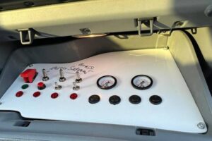 Peugeot_406_Taxi_film_original_for_sale (2)