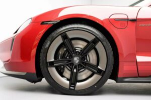 Porsche-Taycan-Korea-Edition-17-1