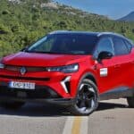 Renault-Captur-2024-static
