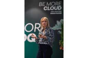 Skoda-Elroq-Golden-Hall-(2)