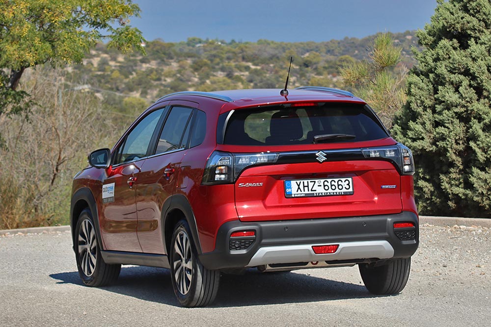 https://autogreeknews.gr/wp-content/uploads/2024/11/Suzuki-S-Cross-1.4-Boosterjet-2024-2.jpg