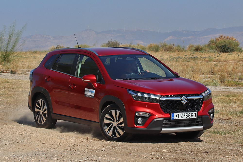 https://autogreeknews.gr/wp-content/uploads/2024/11/Suzuki-S-Cross-1.4-Boosterjet-2024-8.jpg