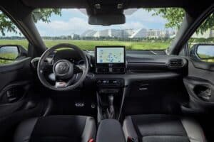 Toyota-Yaris-2025-(4)