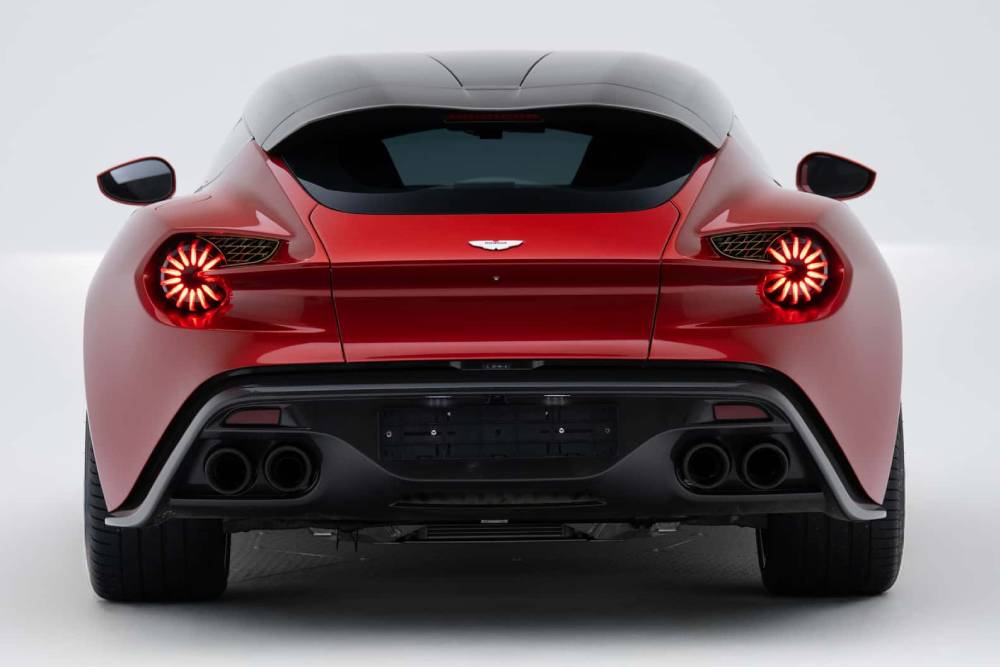 https://autogreeknews.gr/wp-content/uploads/2024/11/aston-martin-vanquish-zagato-shooting-brake-3.jpg