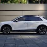 audi-launches-jacked-up-a3-allstreet-with-plug-in- (1)