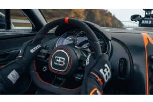 bugatti-mistral-world-record-car (9)