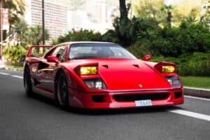 Η Ferrari σιγοντάρει την επιστροφή της F40!