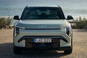 kia-ev3-gtline-aventurine-green-static-hires-010