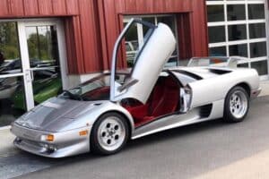 lamborghini diablo fell off ramp 03