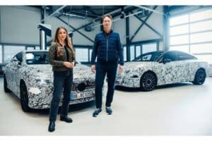 mercedes-cla-2025-teaser (3)