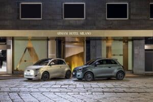 one-of-a-kind-stellantis-unveils-the-2025-fiat-500 (1)