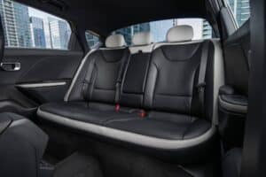 2025-kia-k4-starts-sales-at-21990-with-a-40-mpg-ra (12)