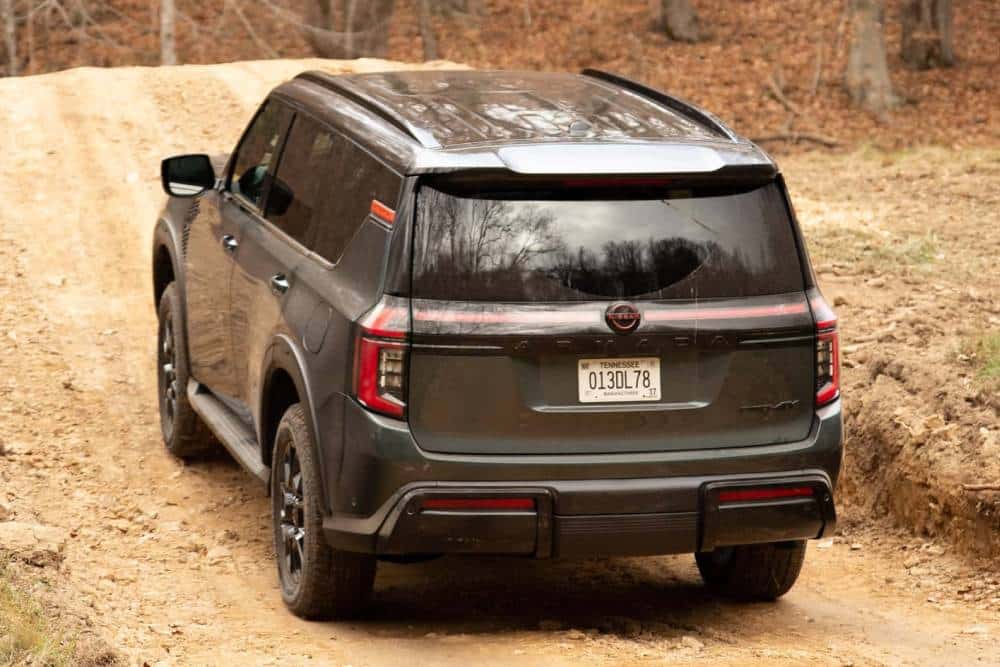 https://autogreeknews.gr/wp-content/uploads/2024/12/2025-nissan-armada-pro-4x-4.jpg