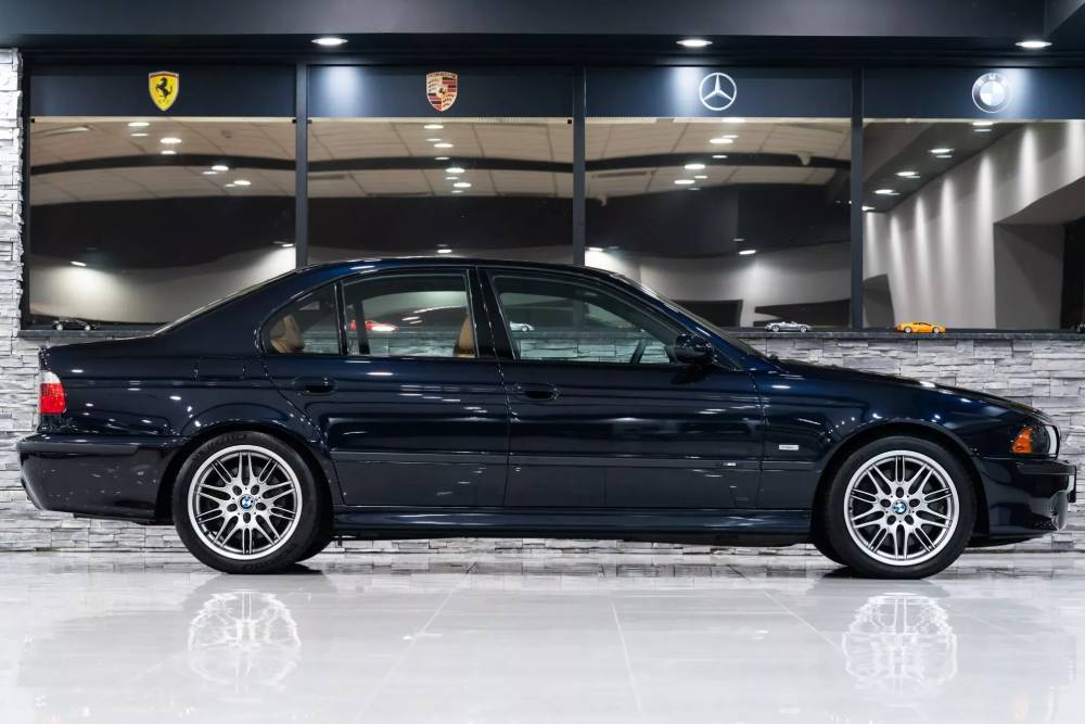 https://autogreeknews.gr/wp-content/uploads/2024/12/BMW-E39-M5-6.jpg