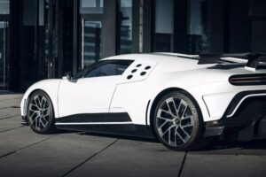 Bugatti-Centodieci-Auction-10