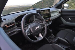 Dacia Duster ECO-G 100 LPG 2024 (17)