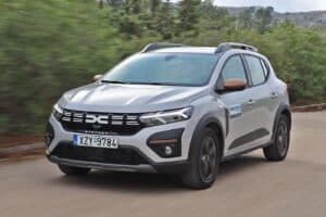 Dacia-Sandero-Stepway-Extreme