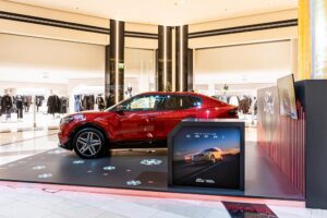 Ford-Capri-Golden-Hall-(2)