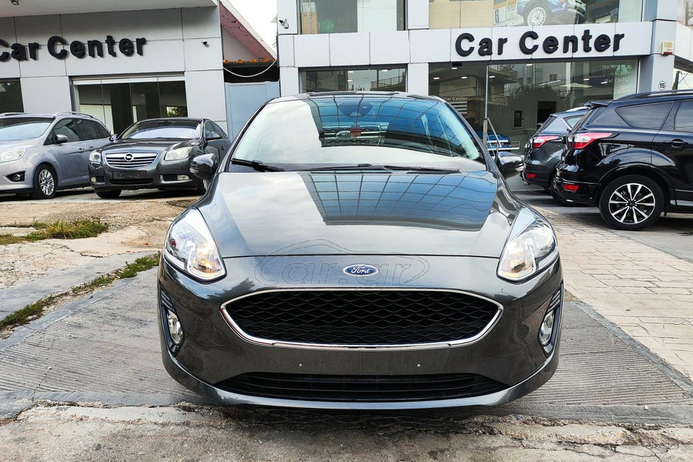 https://autogreeknews.gr/wp-content/uploads/2024/12/Ford-Fiesta-Business-CarCenter-4.jpg