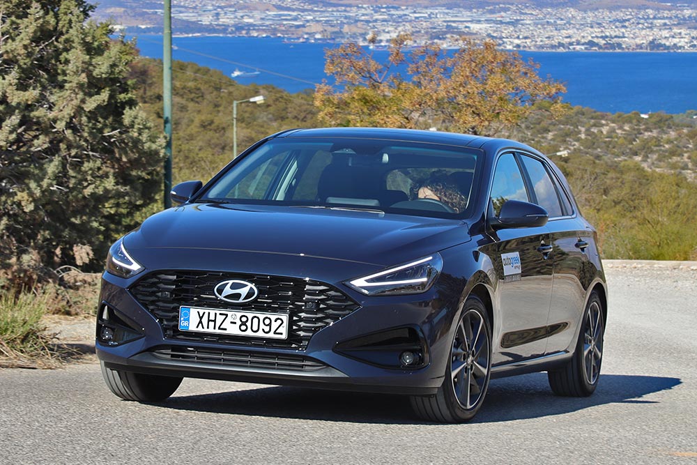 https://autogreeknews.gr/wp-content/uploads/2024/12/Hyundai-i30-1.5-T-GDI-140-PS-25.jpg