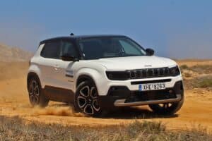 Jeep-Avenger-off-road