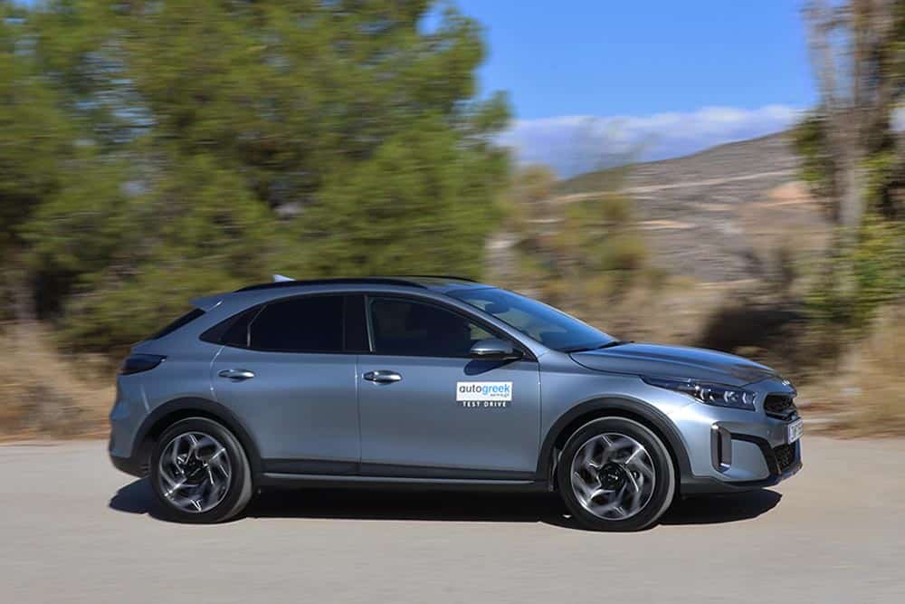 https://autogreeknews.gr/wp-content/uploads/2024/12/Kia-XCeed-1.5-140-PS-2.jpg