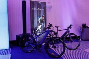 Kosmocar-True-Leaders-(6)