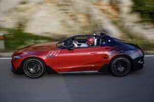 Mercedes-AMG-PureSpeed-(14)