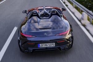 Mercedes-AMG-PureSpeed-(17)