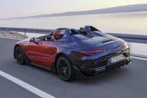 Mercedes-AMG-PureSpeed-(18)