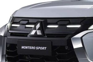 Mitsubishi-Montero-Sport-Black-Edition-Ralliart-10