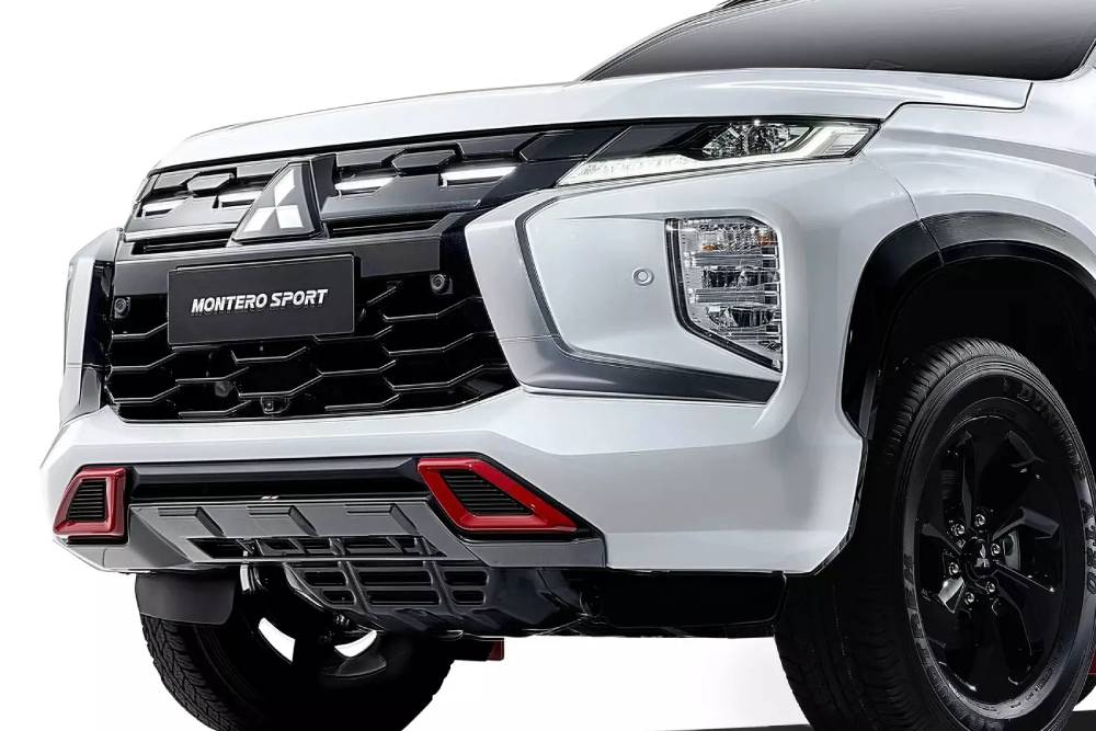 https://autogreeknews.gr/wp-content/uploads/2024/12/Mitsubishi-Montero-Sport-Black-Edition-Ralliart-14.jpg