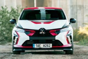 Mitsubishi_Colt_Ralliart_full_32