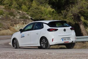 Opel Corsa 1.2 Hybrid 100 hp (5)