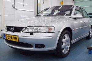 Opel_Vectra_B_2001_for_sale (16)