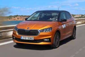 Skoda-Fabia-kinisi
