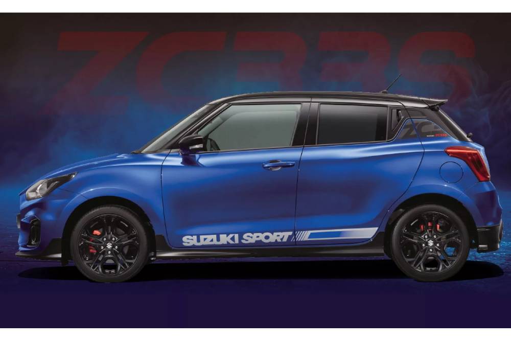https://autogreeknews.gr/wp-content/uploads/2024/12/Suzuki-Swift-Sport-ZC33S-Final-Edition-Japan-Acces-3.jpg