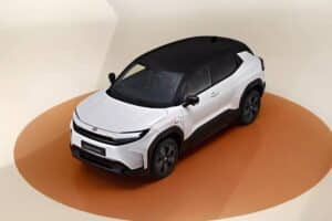 Toyota-Urban-Cruiser-5-2048×1535