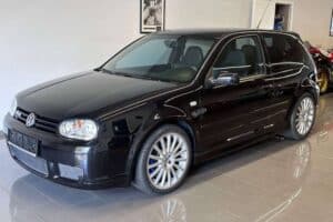 VW_Golf_IV_R32_2004_for_sale (10)