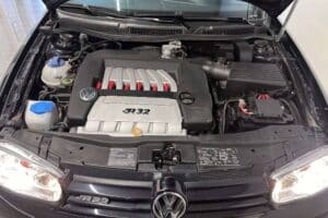 VW_Golf_IV_R32_2004_for_sale (7)