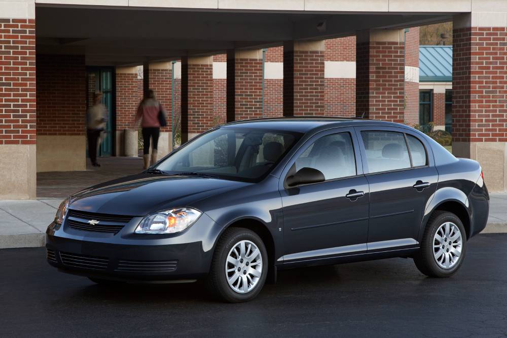 https://autogreeknews.gr/wp-content/uploads/2024/12/chevrolet_cobalt_sedan_12.jpg