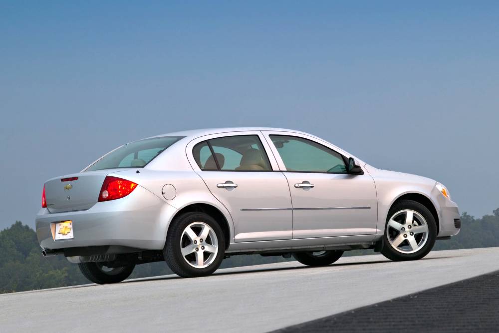 https://autogreeknews.gr/wp-content/uploads/2024/12/chevrolet_cobalt_sedan_76.jpg