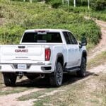 gmc_sierra_2500_hd_at4_crew_cab_2