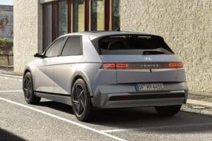 hyundai-ioniq-5-exterior-gravity-gold-matte-0624-04