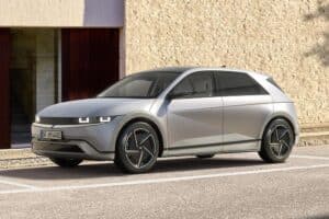 hyundai-ioniq-5-exterior-gravity-gold-matte-0624-07