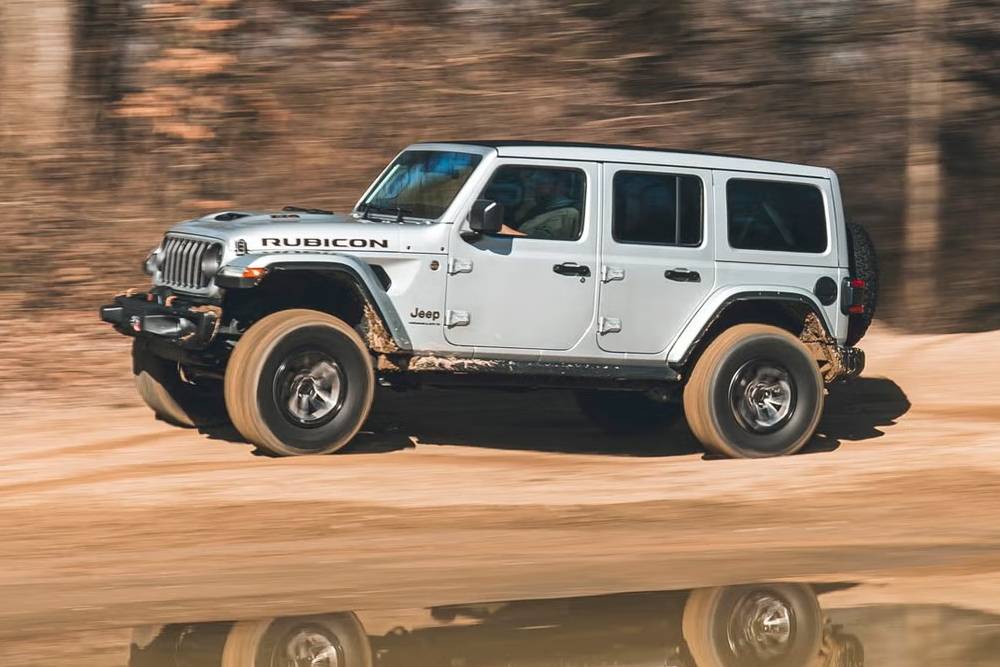 https://autogreeknews.gr/wp-content/uploads/2024/12/jeep-wrangler-rubicon-392.jpg