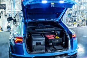 lamborghini-celebrate-20-years-working-with-italia (6)