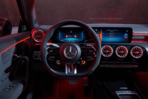 mercedes-amg_a_45_s_4matic_43